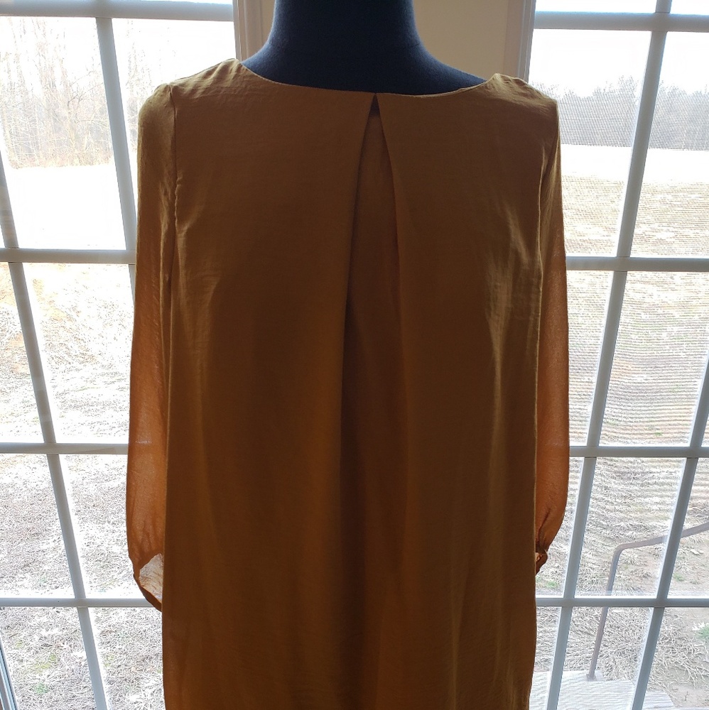 H&M mustard shift dress with zipper detail